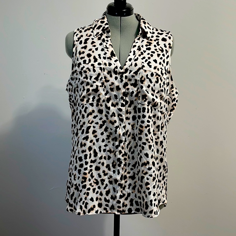 Button Down Leopard Print Blouse. Express. Sz XL NWT